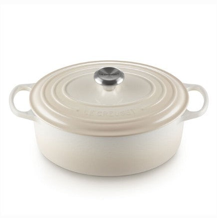 Le Creuset Oval Dutch Oven - 4.7L Meringue