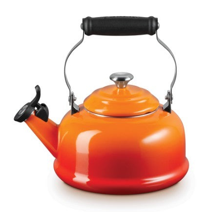 Le Creuset Classic Whistling Kettle - Flame