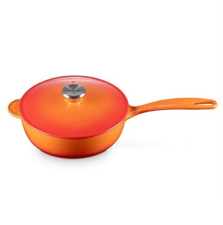 Le Creuset Saucier - 2L Flame