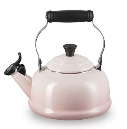 Le Creuset Classic Whistling Kettle - Shell Pink