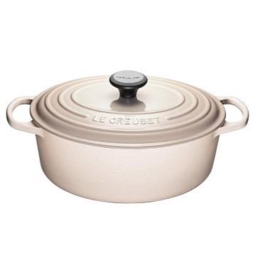 Le Creuset 4.7L Oval Dutch Oven Meringue