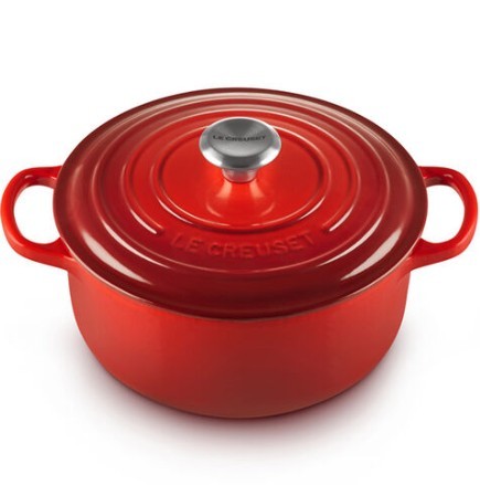 Le Creuset Round Dutch Oven - 3.3L Cerise