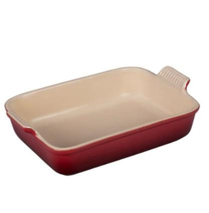 Le Creuset Heritage Stoneware Dish 3.8L Cerise