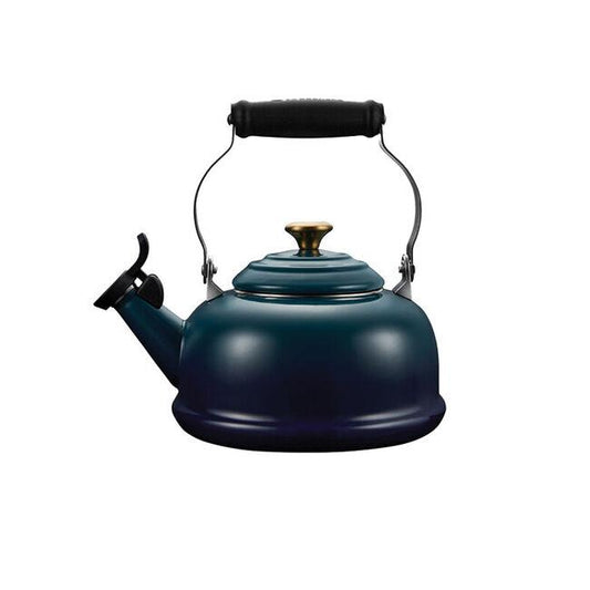 Le Creuset 1.6L Classic Whistling Kettle Agave
