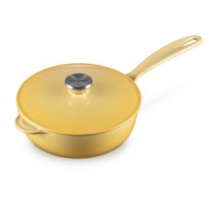 Le Creuset 2L Saucier Chamomile