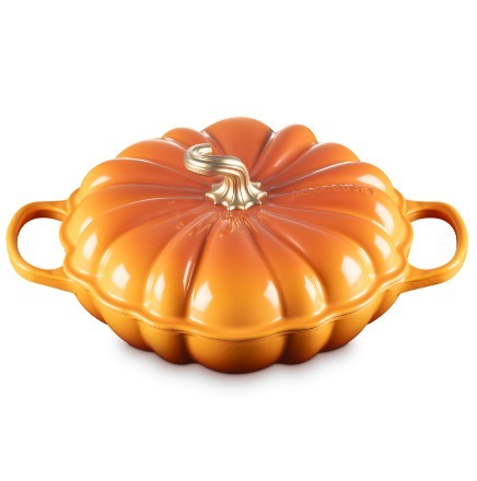 Le Creuset Pumpkin Braiser - 2.5L Persimmon