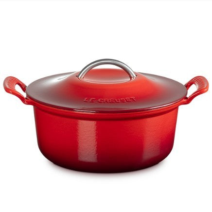 Le Creuset Round Dutch Oven - 4.6L Modern Heritage Cerise